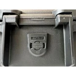 Batterie 25,2V100A Avec Sortie Régulée. 10 Batterie 25,2V100A Avec Sortie Régulée. -Matériel De Pêche batterie 252v100a avec sortie regulee 3